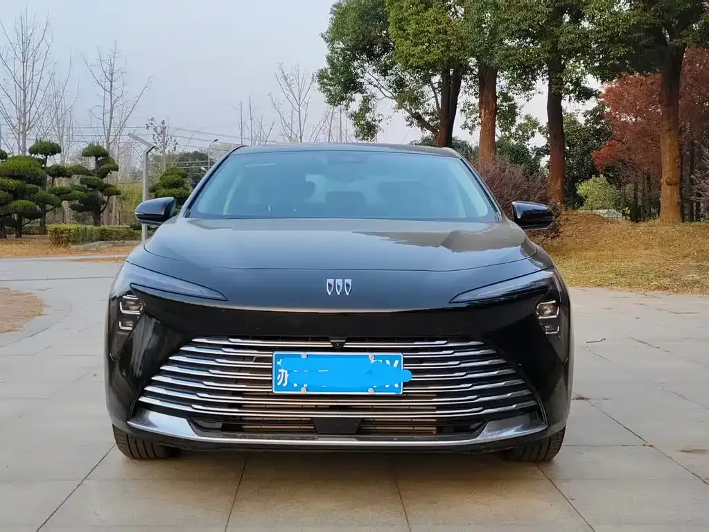 Buick LaCrosse 2025 из CN, фото 2