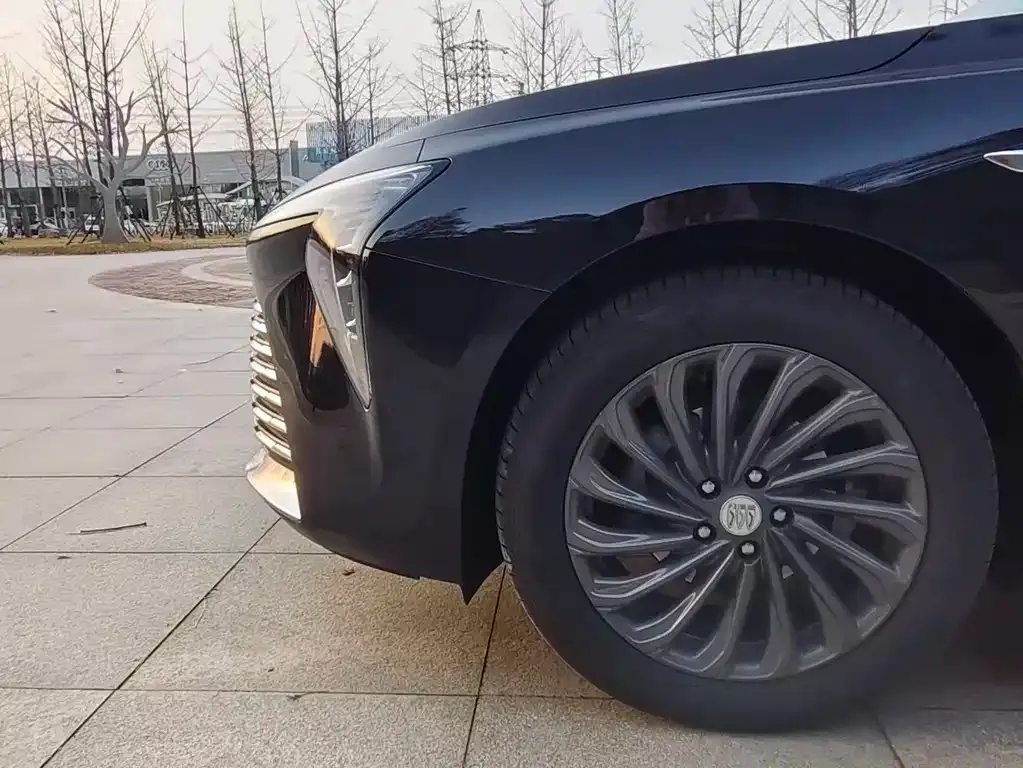Buick LaCrosse 2025 из CN, фото 7