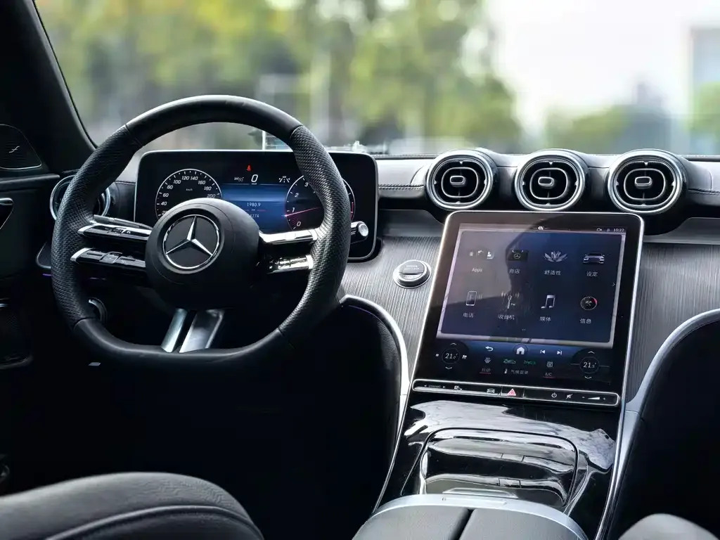 Mercedes-Benz C-Class — фото 10