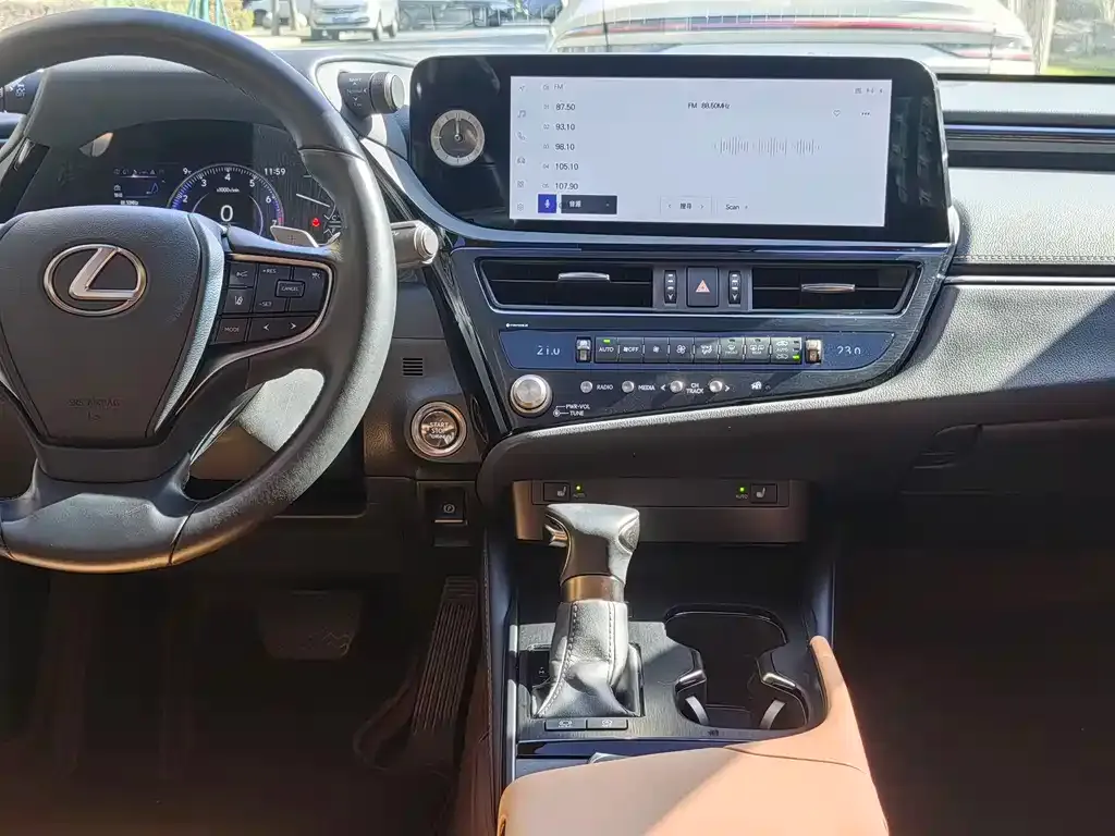 Lexus ES 2023 из CN, фото 9