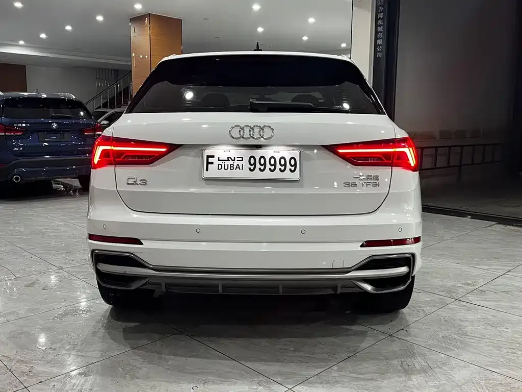 Audi Q3 — фото 5