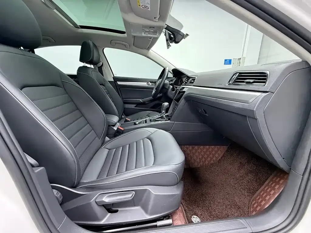 Volkswagen Lamando 2021 из CN, фото 9