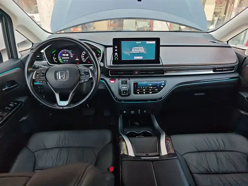 Honda Odyssey — фото 10
