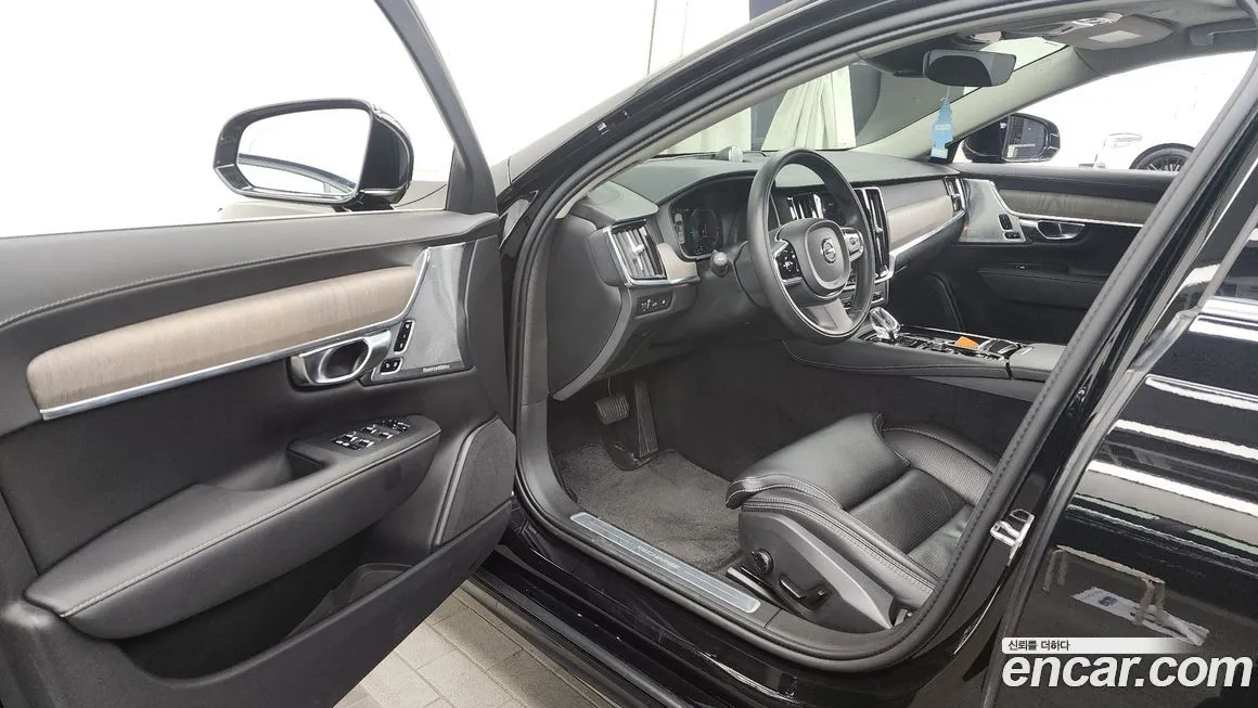 Volvo S90 2021 из KR, фото 10