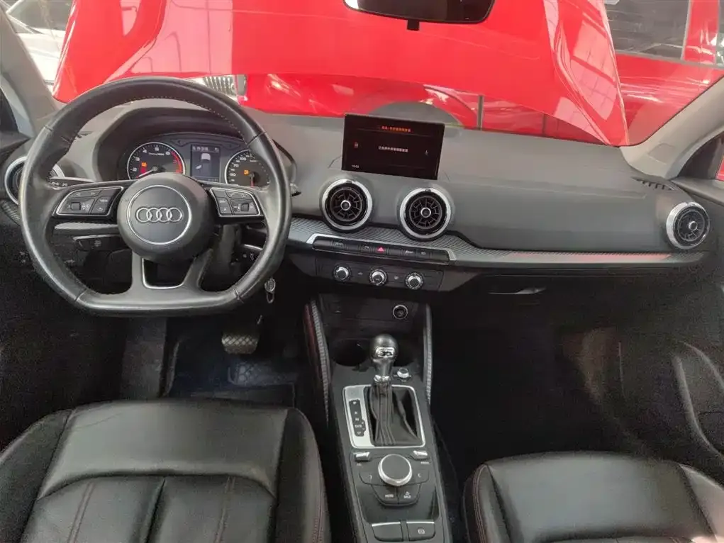 Audi Q2L 2022 из CN, фото 10
