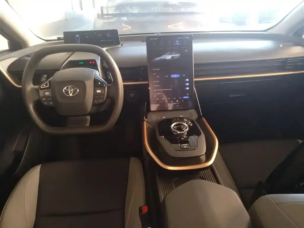 Toyota bZ3 2025 из CN, фото 10