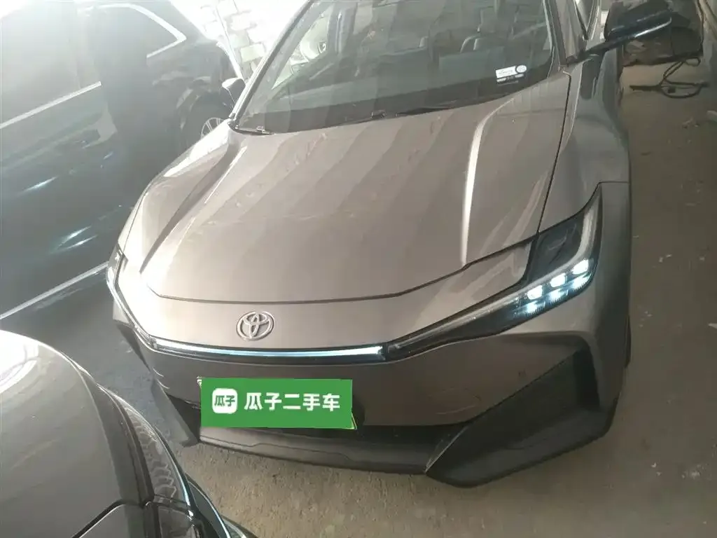 Toyota bZ3 2025 из CN, фото 3