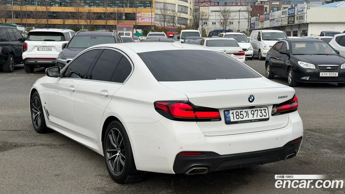 BMW 5-Series — фото 2