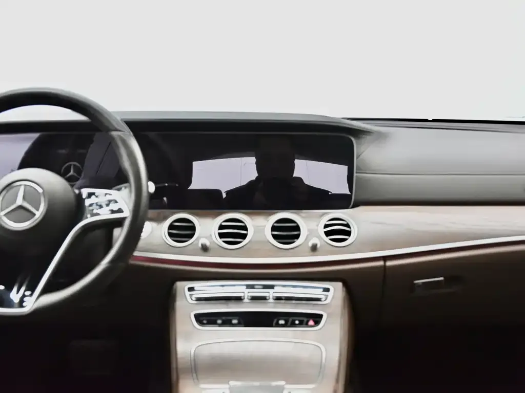 Mercedes-Benz E-Class 2022 из CN, фото 10