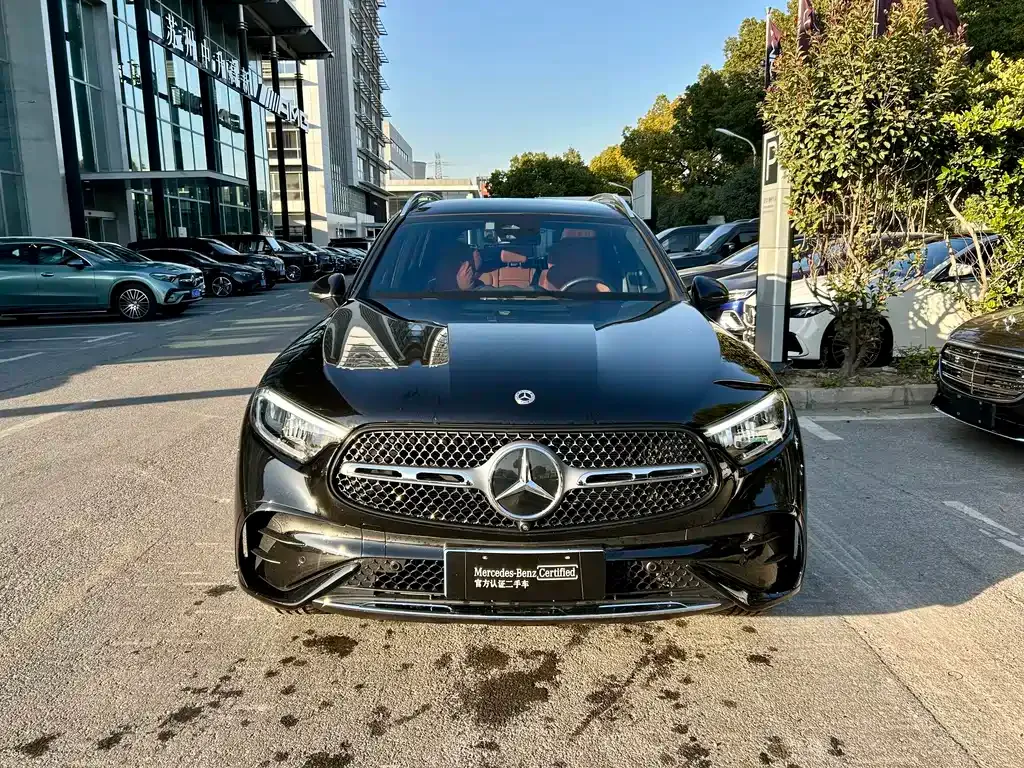 Mercedes-Benz GLC 2024 из CN, фото 2