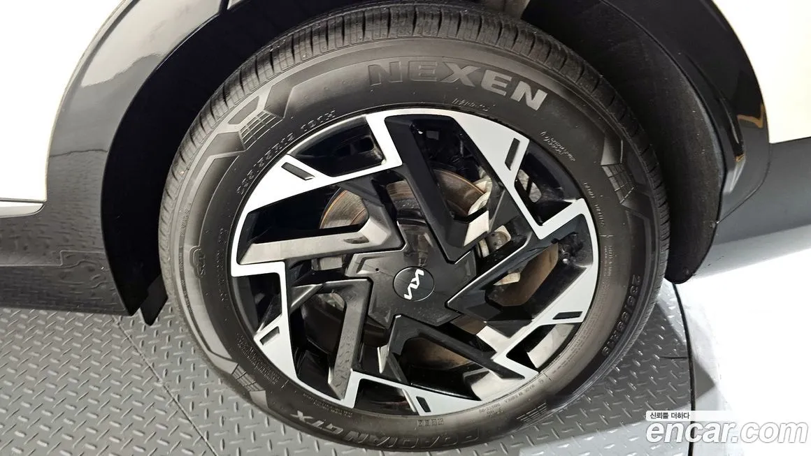 Kia Sportage — фото 5