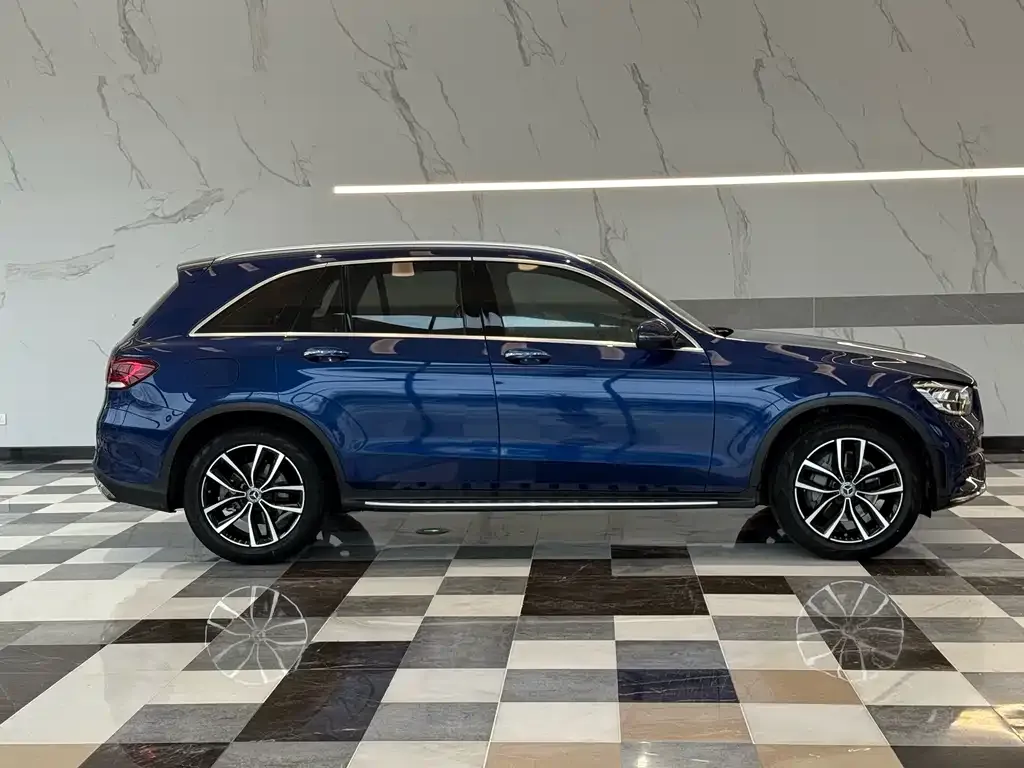Mercedes-Benz GLC — фото 4