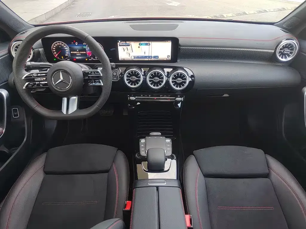 Mercedes-Benz A-Class 2025 из CN, фото 5