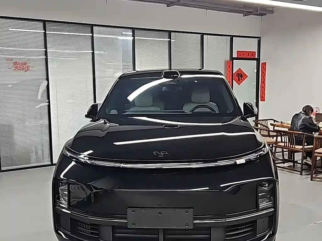 Li Auto L9 2024 из CN, фото 2