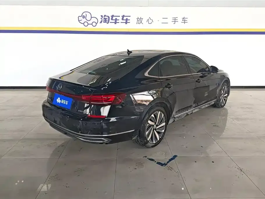 Volkswagen Passat 2023 из CN, фото 3