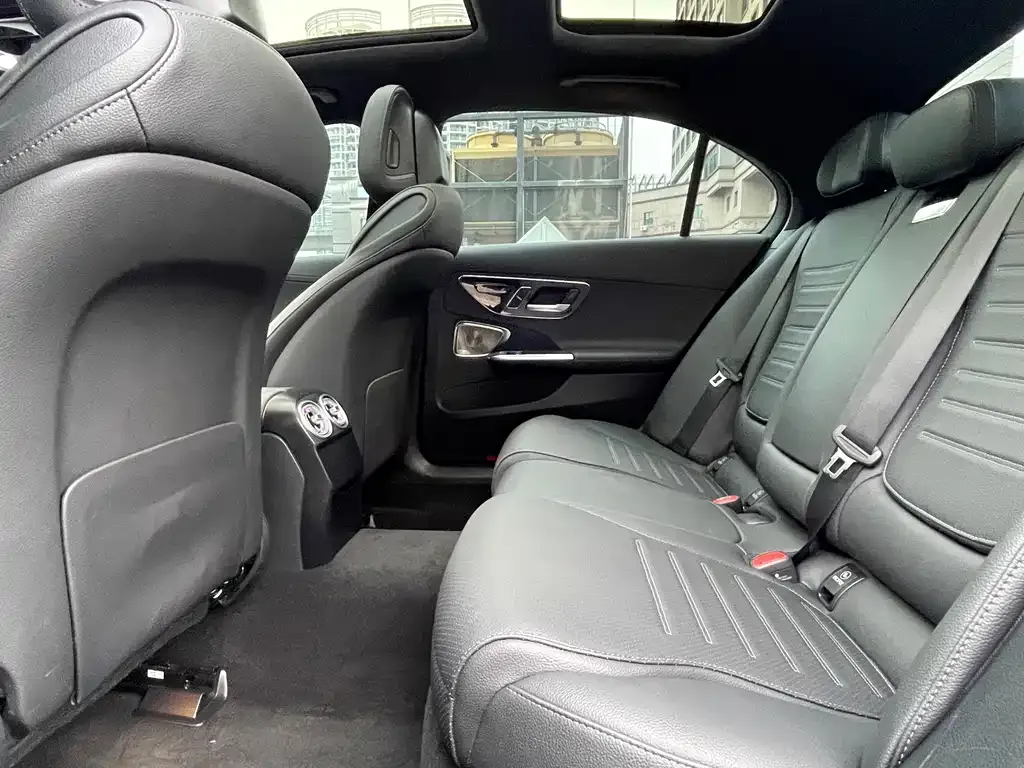 Mercedes-Benz C-Class 2023 из CN, фото 9