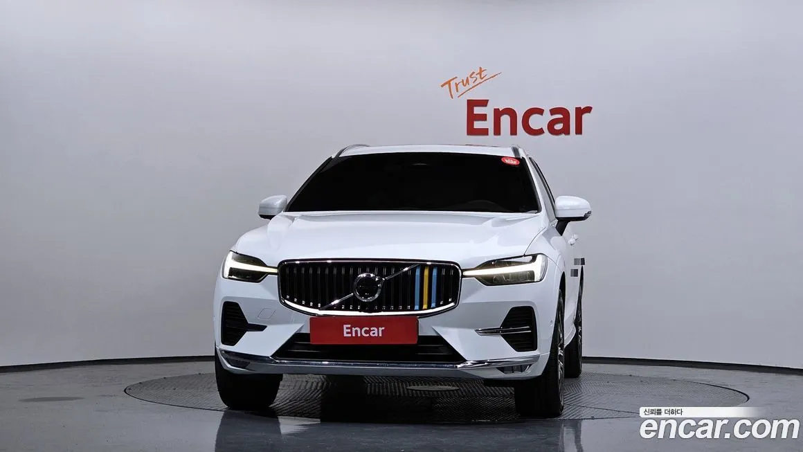 Volvo XC60 — фото 3
