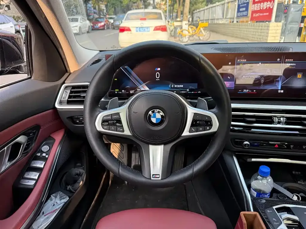 BMW 3 Series 2023 из CN, фото 6
