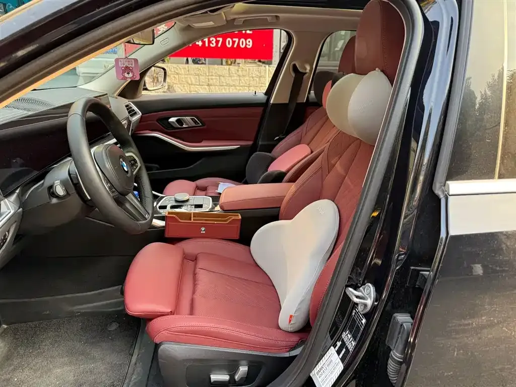 BMW 3 Series 2023 из CN, фото 8