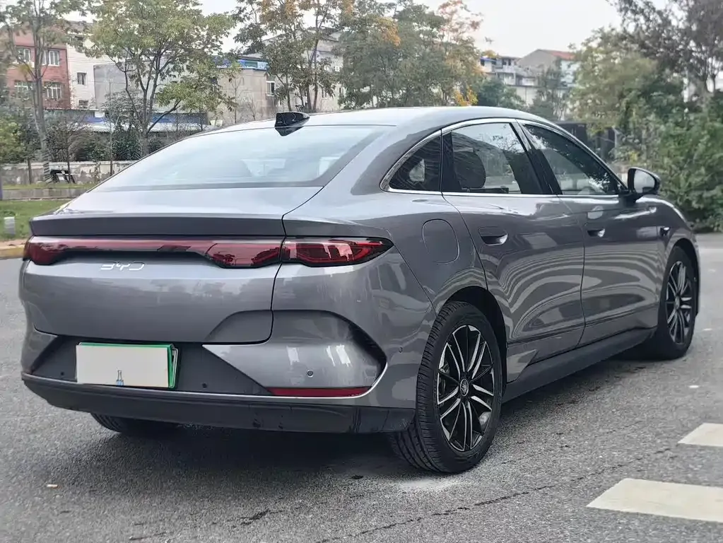 BYD Qin L 2025 из CN, фото 8