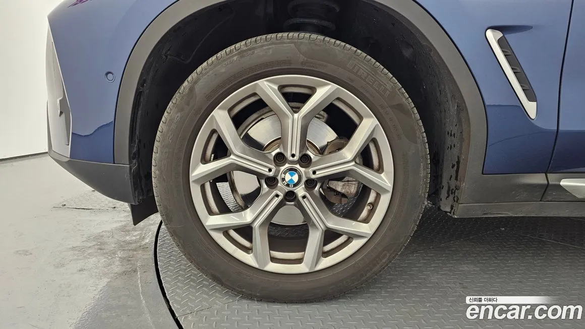 BMW X4 2023 из KR, фото 5