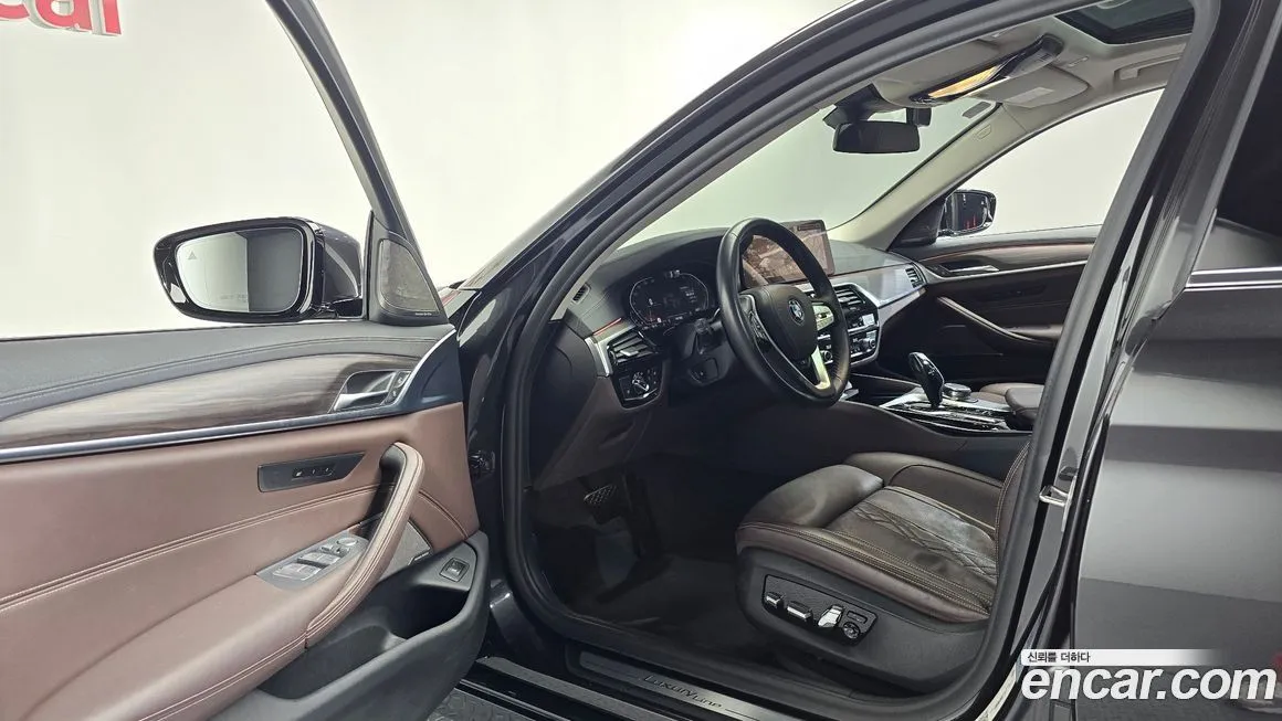 BMW 5-Series 2021 из KR, фото 10