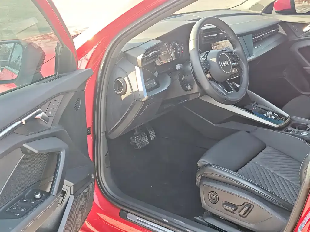 Audi A3 2022 из CN, фото 7