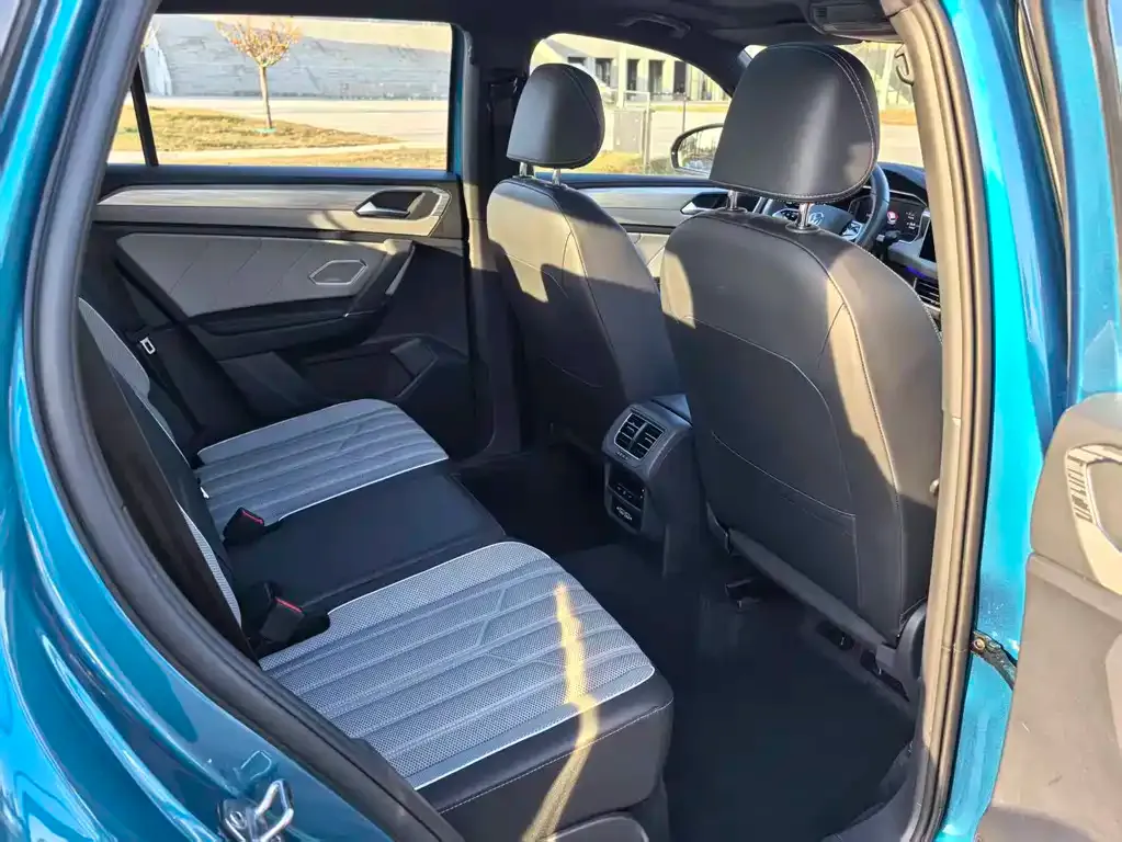 Volkswagen Tayron 2022 из CN, фото 7