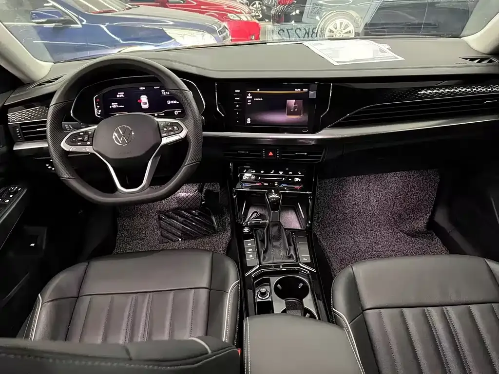 Volkswagen Passat — фото 8