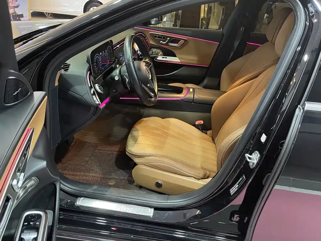 Mercedes-Benz E-Class 2024 из CN, фото 4