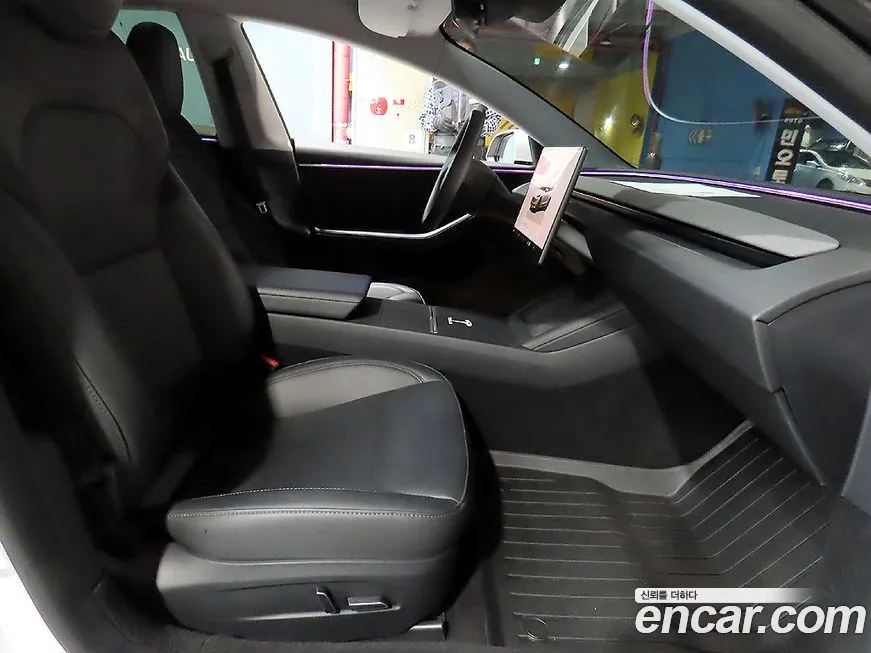 Tesla Model 3 2024 из KR, фото 8