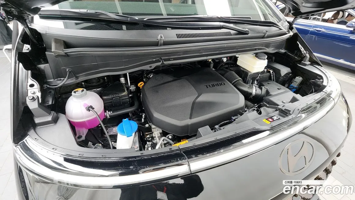 Hyundai Staria 2025 из KR, фото 6
