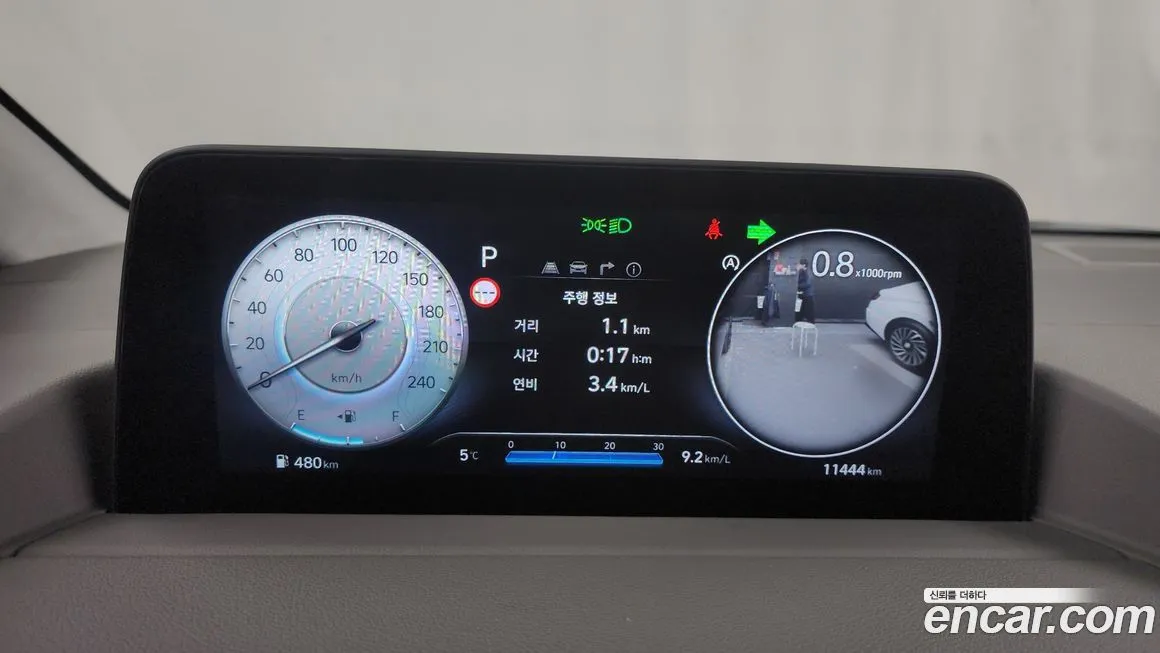 Hyundai Staria 2025 из KR, фото 8