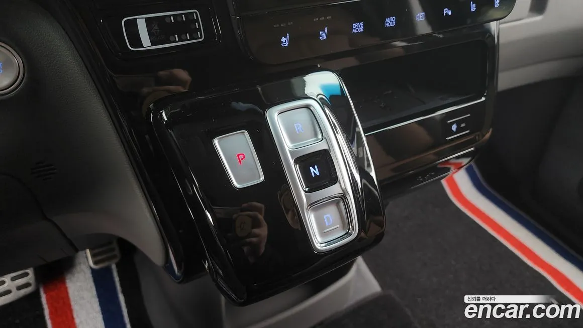 Hyundai Staria 2025 из KR, фото 9