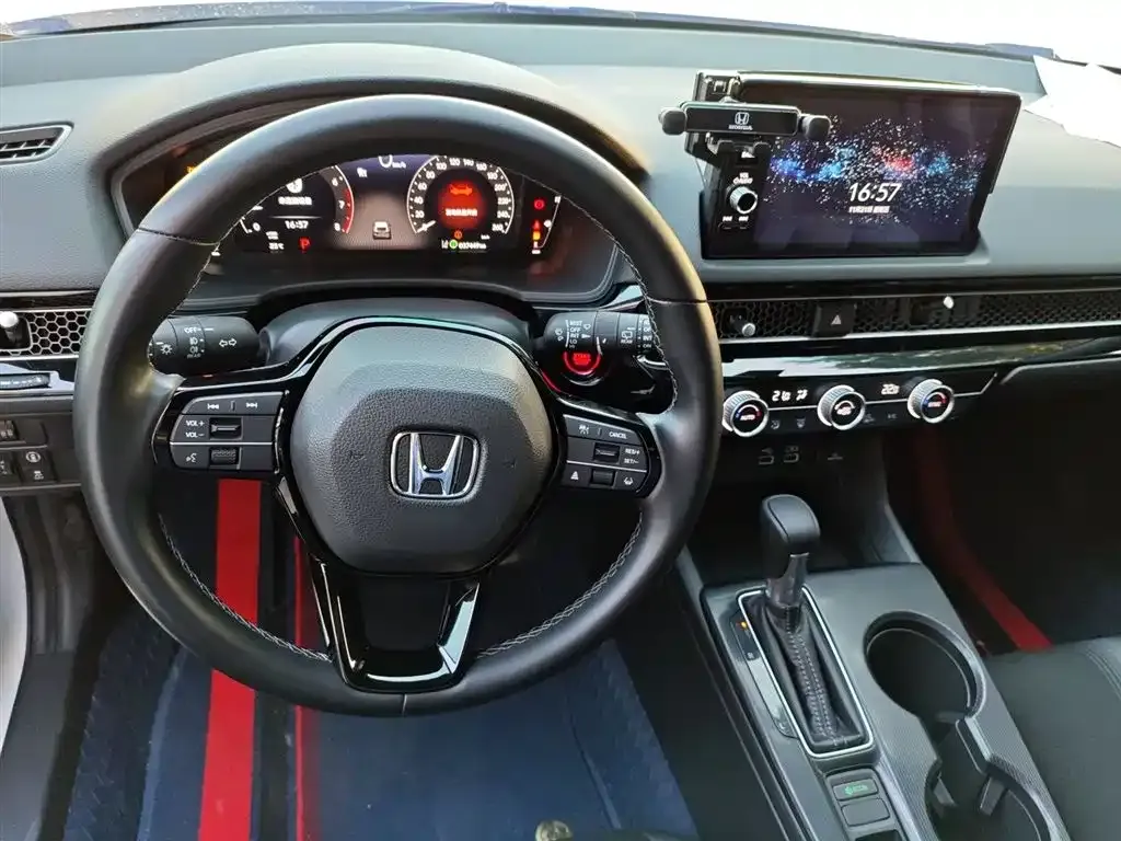 Honda Civic 2023 из CN, фото 10