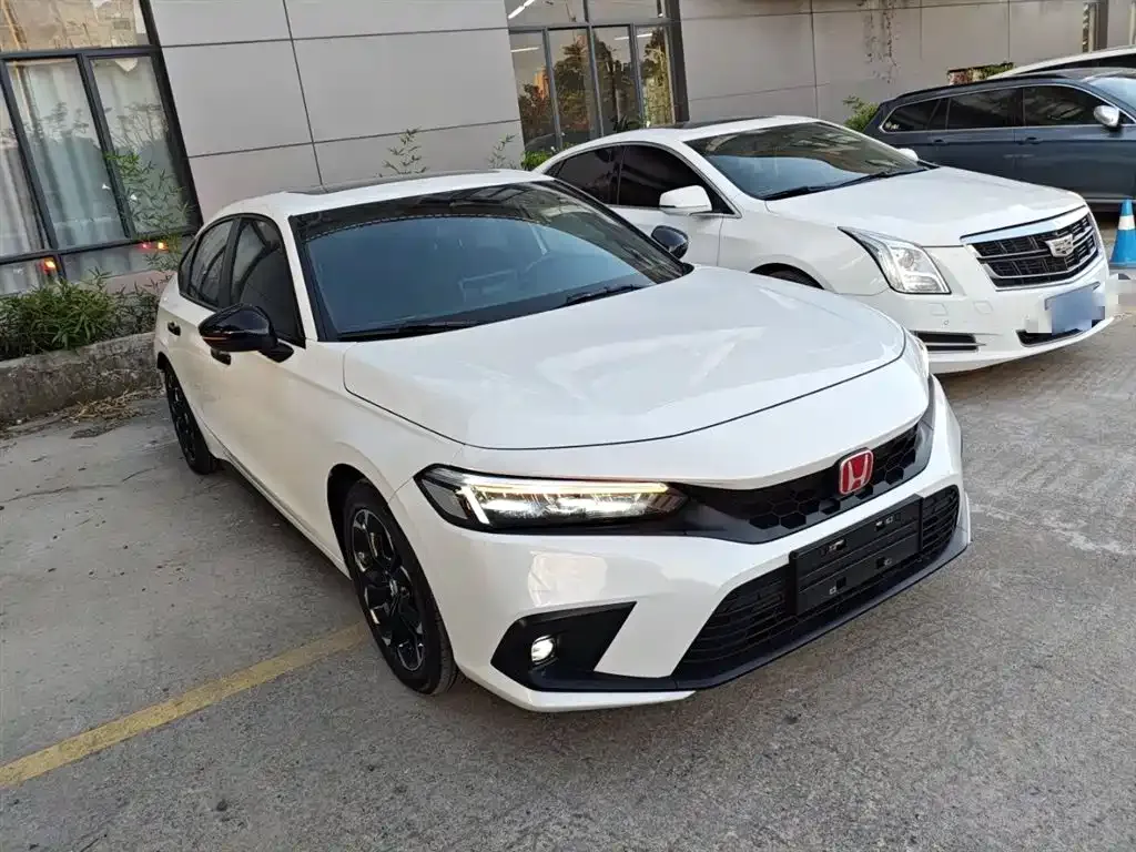 Honda Civic 2023 из CN, фото 4