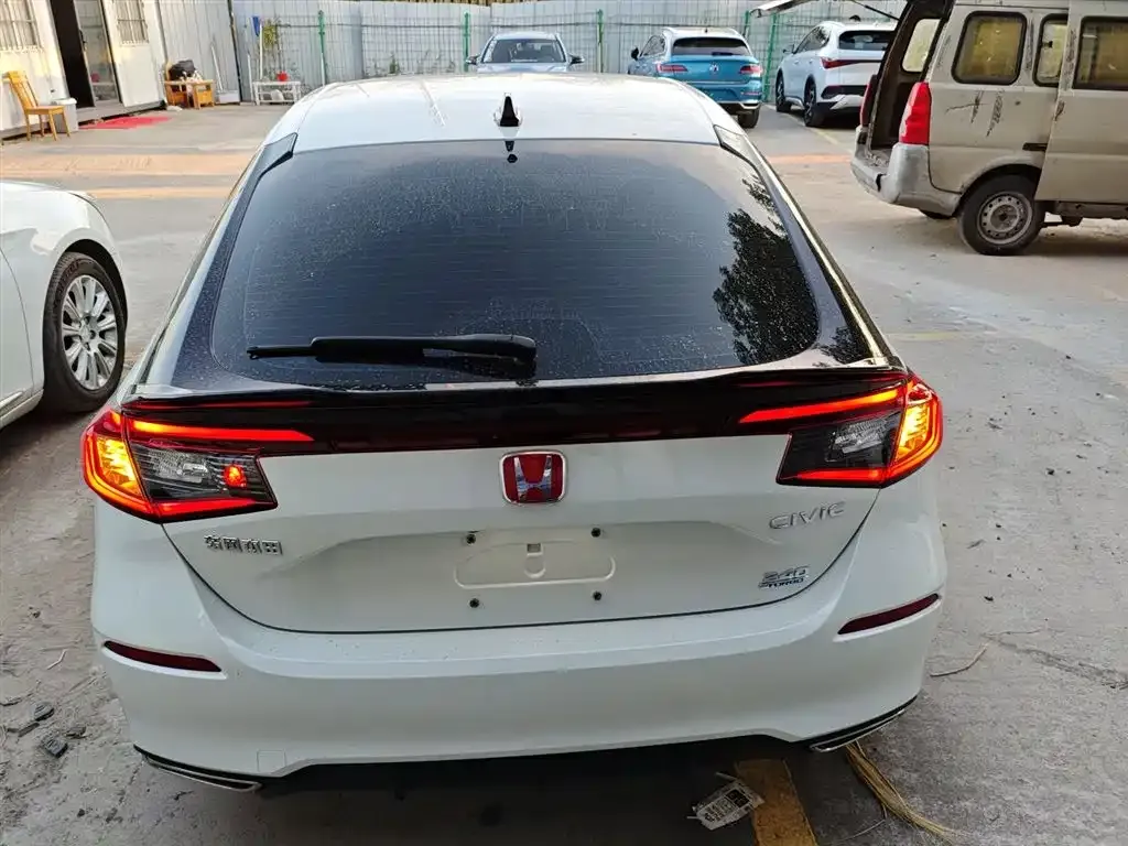 Honda Civic 2023 из CN, фото 6