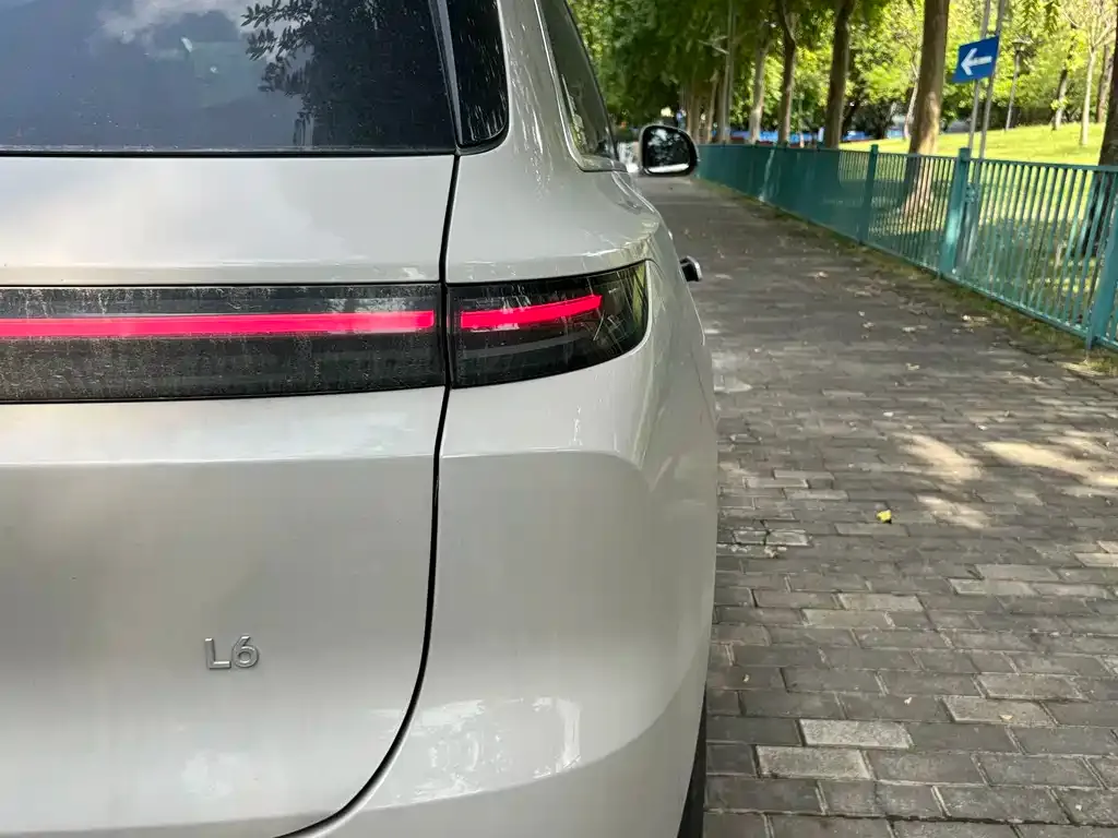 Li Auto L6 2024 из CN, фото 8