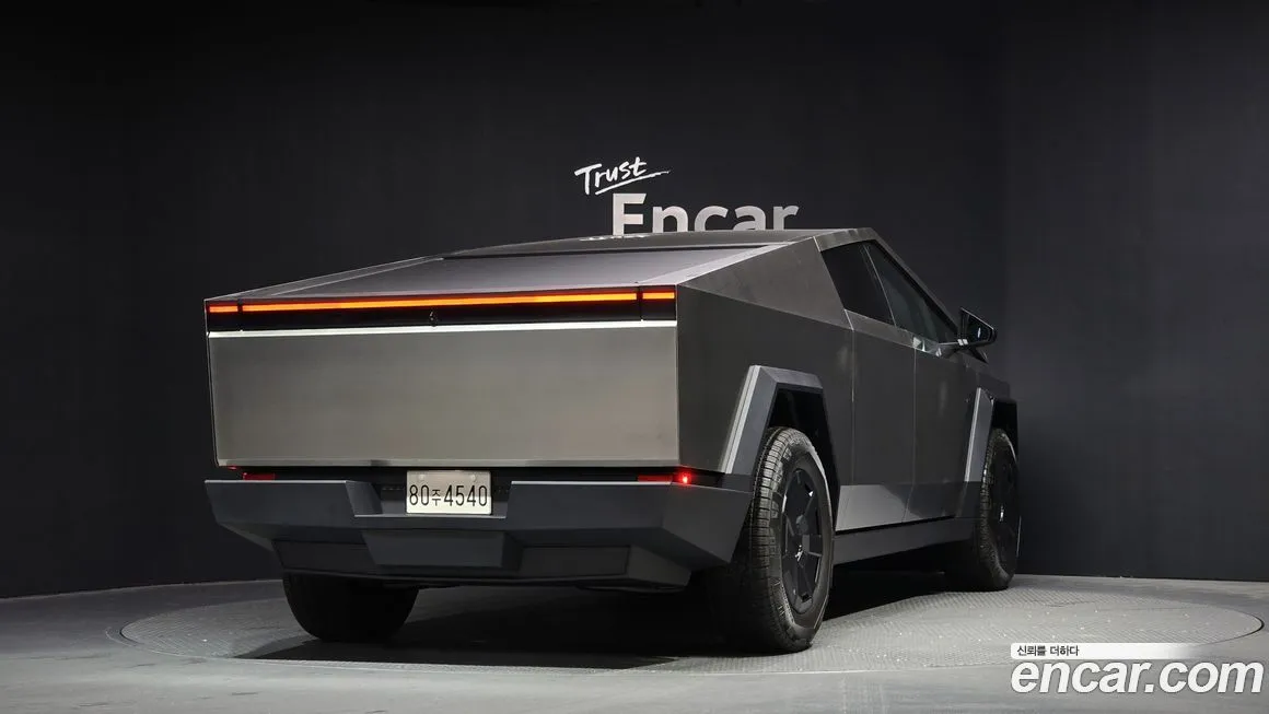 Tesla Cybertruck 2025 из KR, фото 2