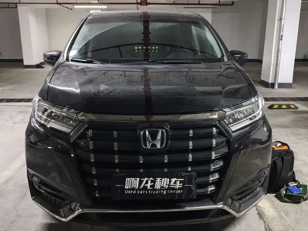Honda Elysion 2022 из CN, фото 3