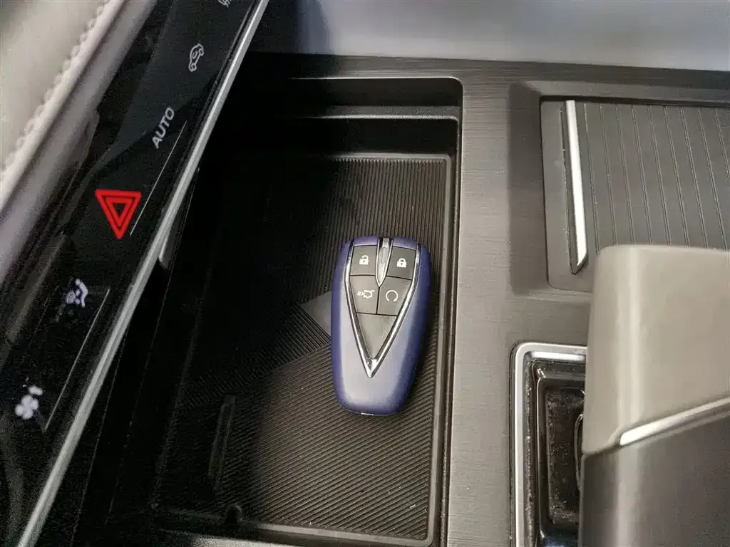 Changan CS75PLUS 2023 из CN, фото 9
