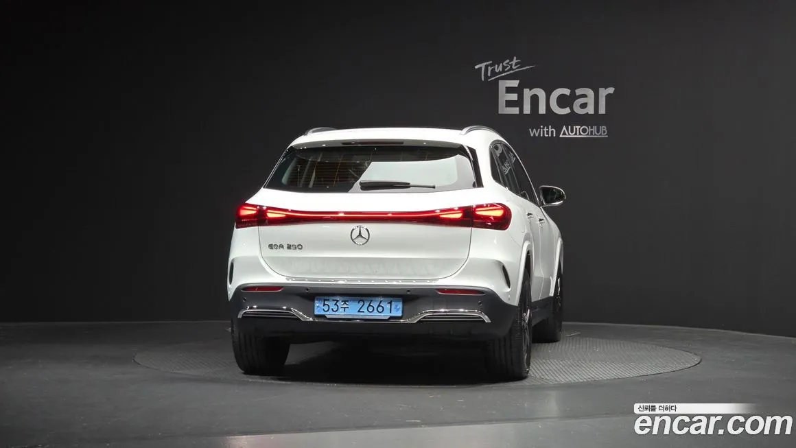 Mercedes-Benz EQA — фото 4