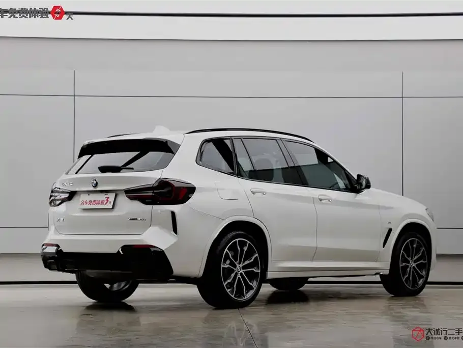 BMW X3 — фото 9