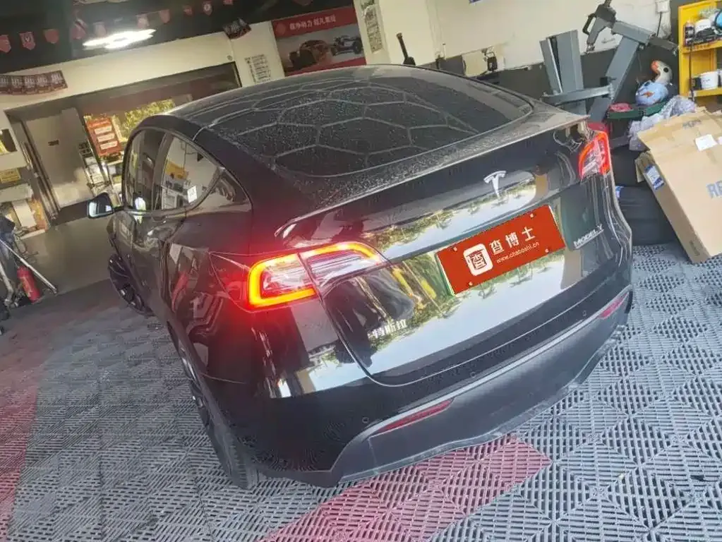 Tesla Model Y 2022 из CN, фото 9