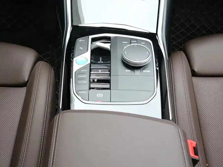 BMW i3 2023 из CN, фото 8