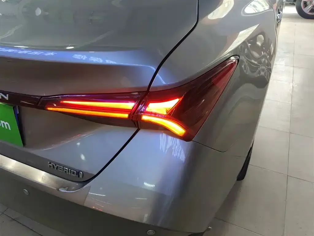 Toyota Avalon 2021 из CN, фото 8