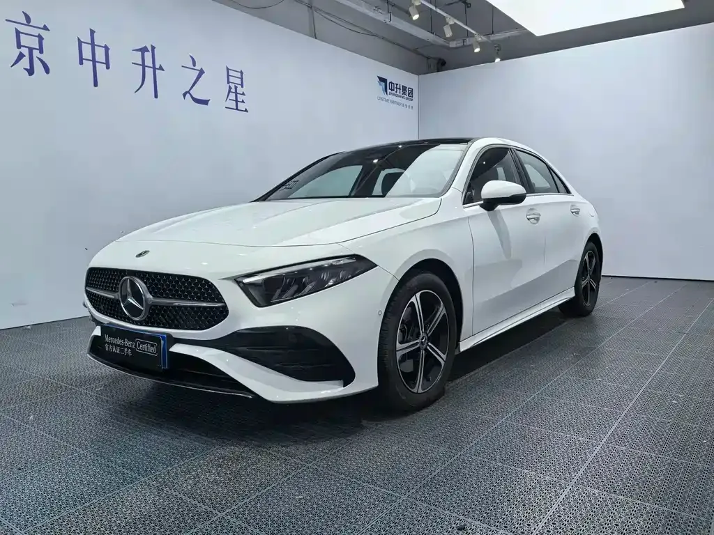 Mercedes-Benz A-Class 2024 из CN, фото 1