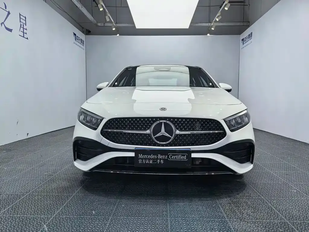 Mercedes-Benz A-Class 2024 из CN, фото 2