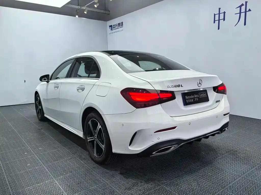 Mercedes-Benz A-Class 2024 из CN, фото 6