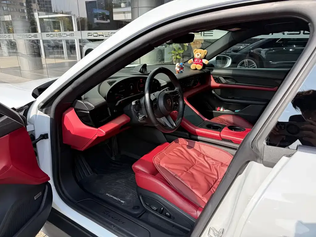 Porsche Taycan 2022 из CN, фото 9